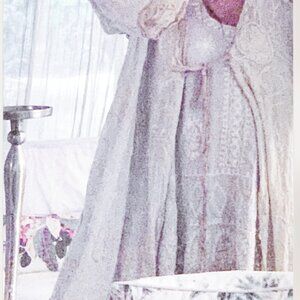 MAGNOLIA PEARL DUSTER